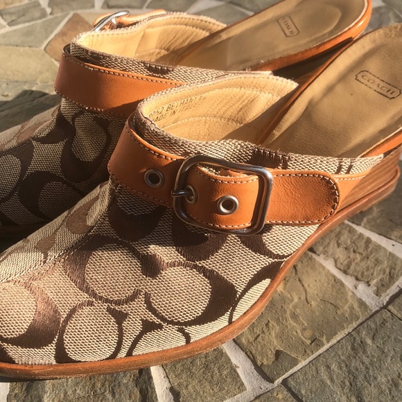 COACH Signature Brown Logo Bethany Wedge Mules 5.5 - Picture 7 of 11